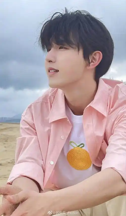 挖掘少年感宝藏_阳光_郭俊辰_照片