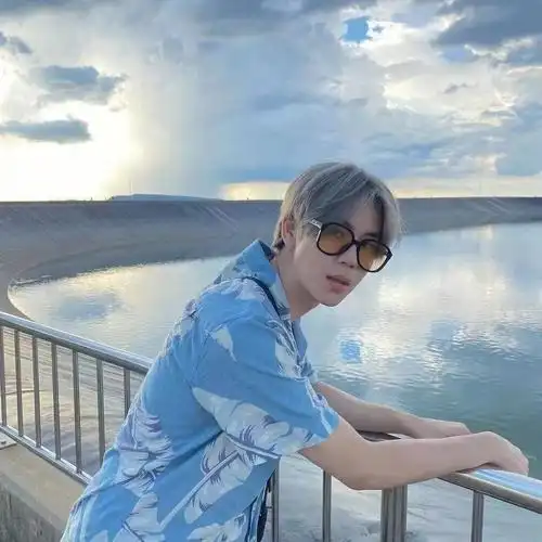 麻绳cp  #prem  #他泰