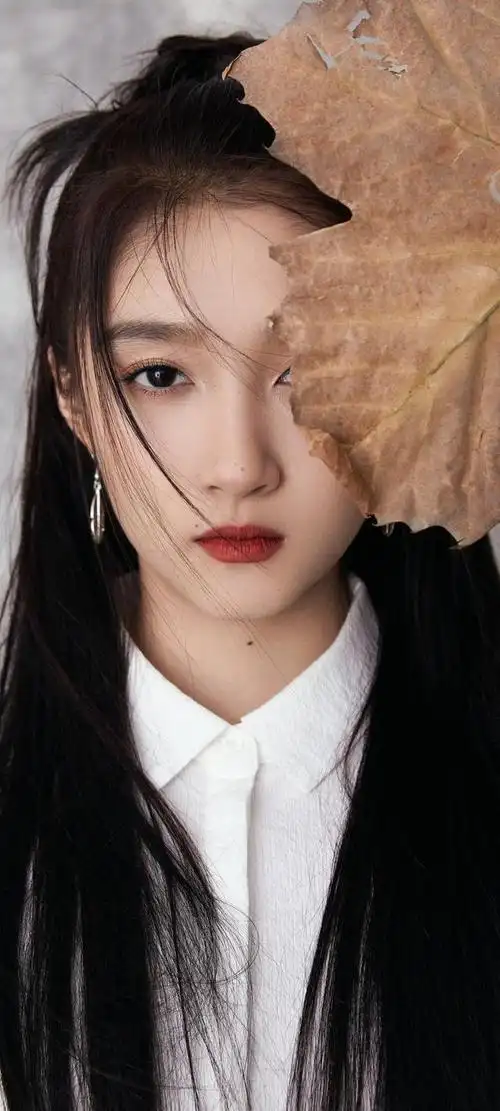 关晓彤(13)_网易订阅