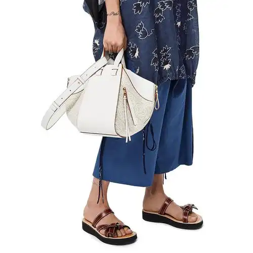 loewe/罗意威 hammock 吊床包 logo印花 织物/配皮 a538s35x29 牛皮革