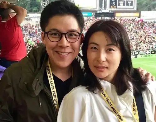 霍启刚和郭晶晶,八年追求换来最平凡珍贵的豪门爱情