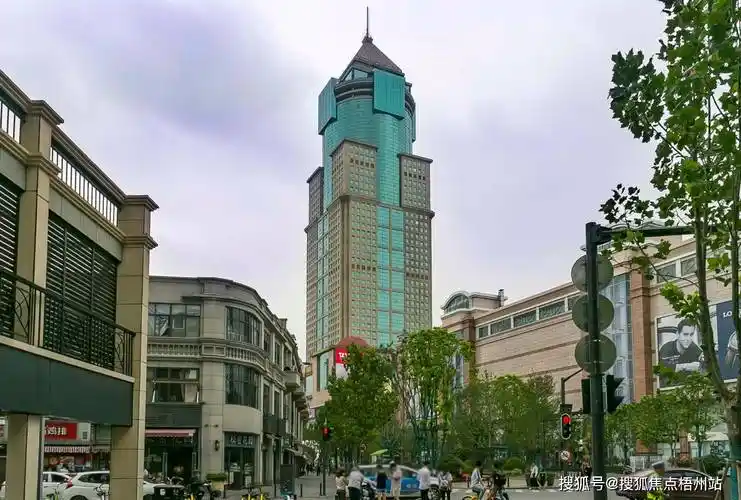 2024年武汉平安大厦的优缺点分析合不合适租预约通道