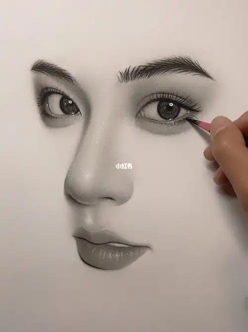 教你画个漂亮的小五官