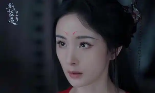 大家听龚俊说话听得肚子都饿了,但一瞅旁边的杨幂,瞬间啥胃口都没了.