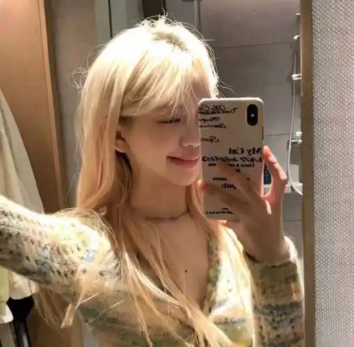 ins头像丨美得很独特的ins风头像