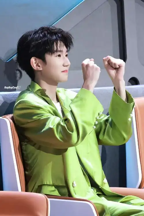 王源超话wy唯爱王源超话2023-10-17日常96如果我们注定无法拥有斩破