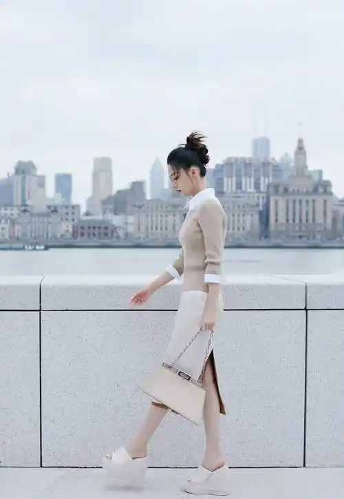 李沁体重有没有90斤,这样的体重能火爆吗?_明星_网友_气质