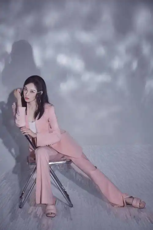 节目组已官宣陈伟霆,梁森,ixform-罗一舟,毛不易,the9-许佳琪为合作