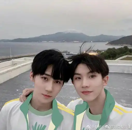 张真源卡点为马嘉祺庆20岁生日