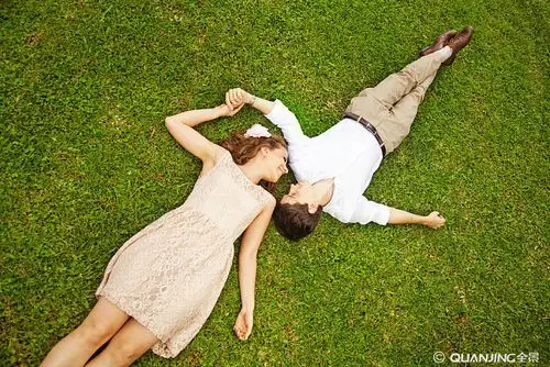 情侣图片_图片大全