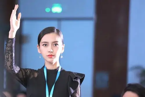 电视剧《创业时代》中angelababy的演技有提升吗?