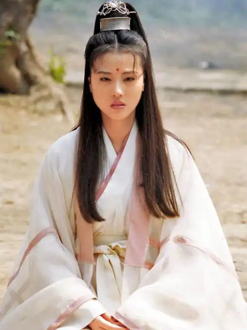 周海媚被誉为"最美周芷若"