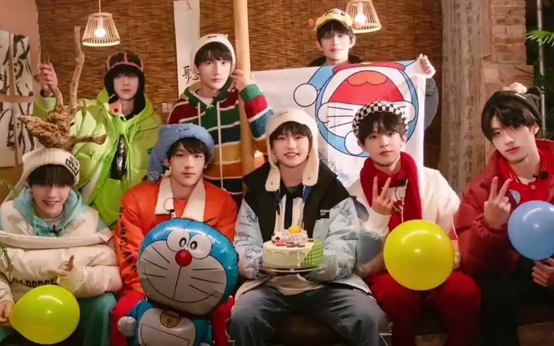 【tf家族三代】一起做的第十二件事:小穆生日