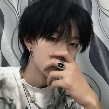 帅气精致高冷成熟唯美男头(20张),男生头像_刻爱头像网