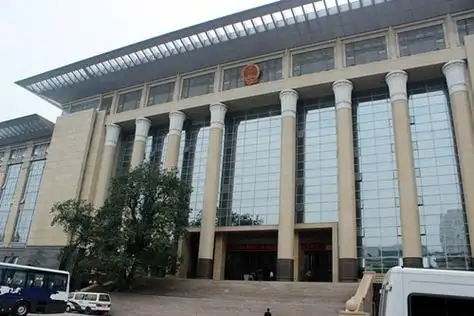 "未来领袖——中国首届国际法律精英夏令营"营员参观最高人民法院