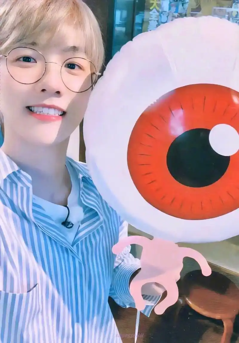 边伯贤 #伯贤 #baekhyun #日常想念 #少年感  - 抖音