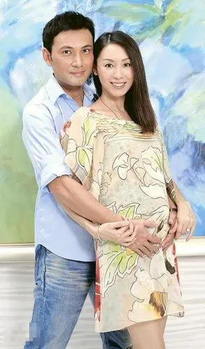 郑伊健蒙嘉慧东京结婚盘点明星爱情马拉松组图