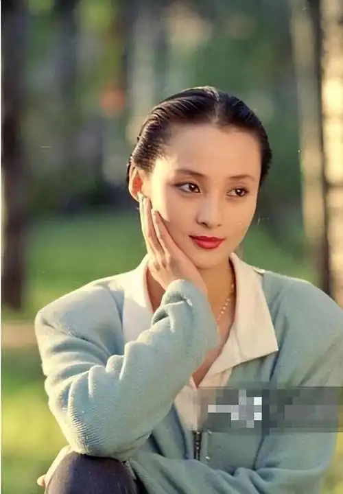 看了观众对蒋勤勤的评价,我才明白,当年刘烨那番话的含金量|朱茵