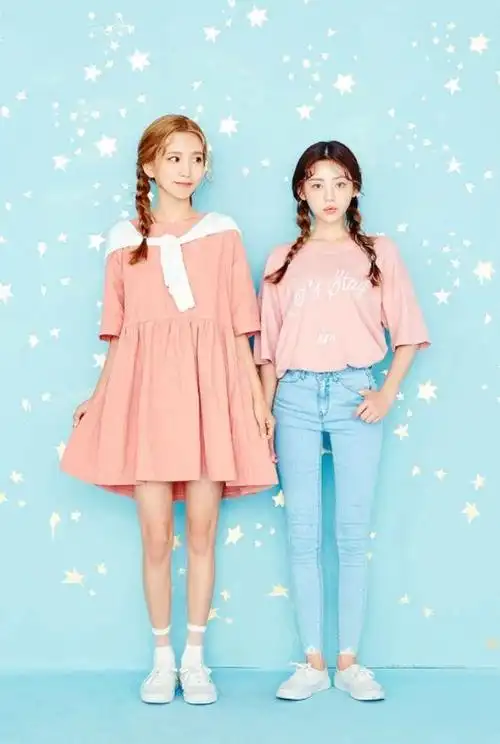 一起变可爱吧!闺蜜装穿搭法,让你和好姐妹们一起享受时尚乐趣!