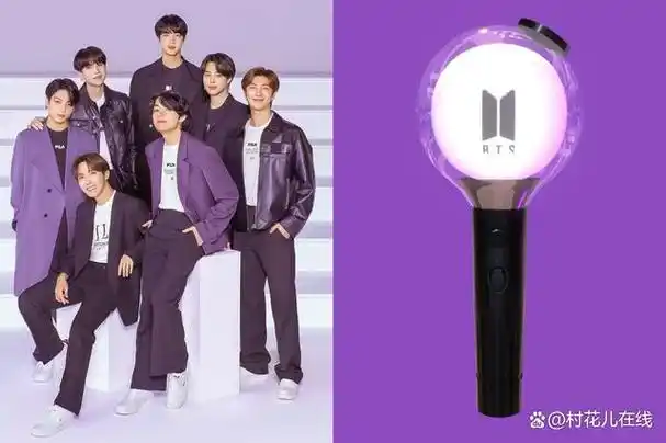 韩流女团blackpink的这款官方应援手灯,以团名粉色和黑色做设计,起初