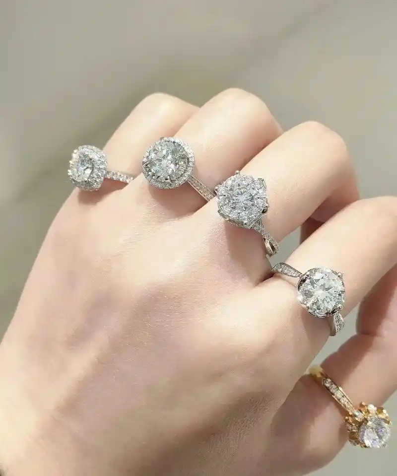 莱绅通灵 王室克拉钻 95.#求婚钻石戒指款式推荐 #敢爱敢 - 抖音