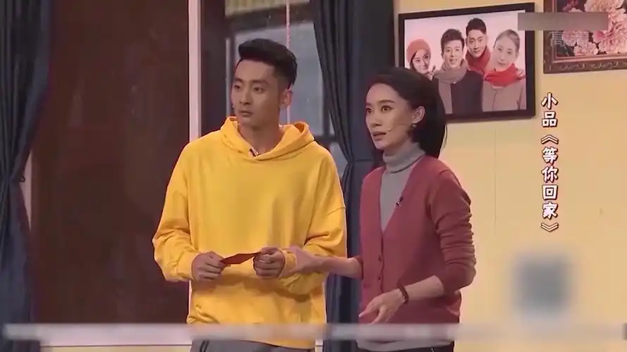 小品《等你回家》,张小斐,朱天福上演感人亲情,真是太催泪了