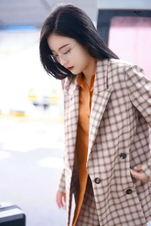 孙芮格子西装##孙芮港风西装造型