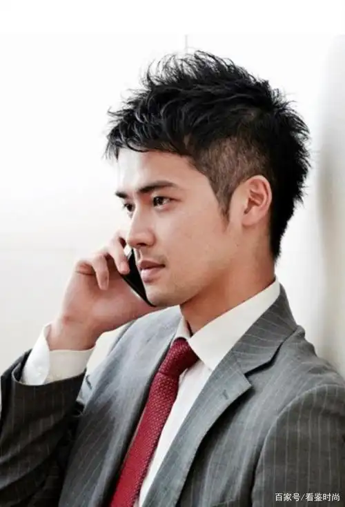 适合男士商务套装的发型特集,10款帅气发型和造型要点,轻松搞定