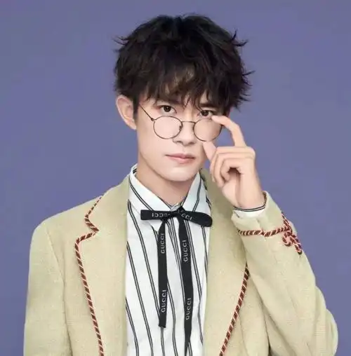 微信头像易烊千玺