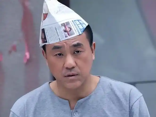 回顾演员何冰娶了初中同桌婚后事业蒸蒸日上赚的钱全部上交