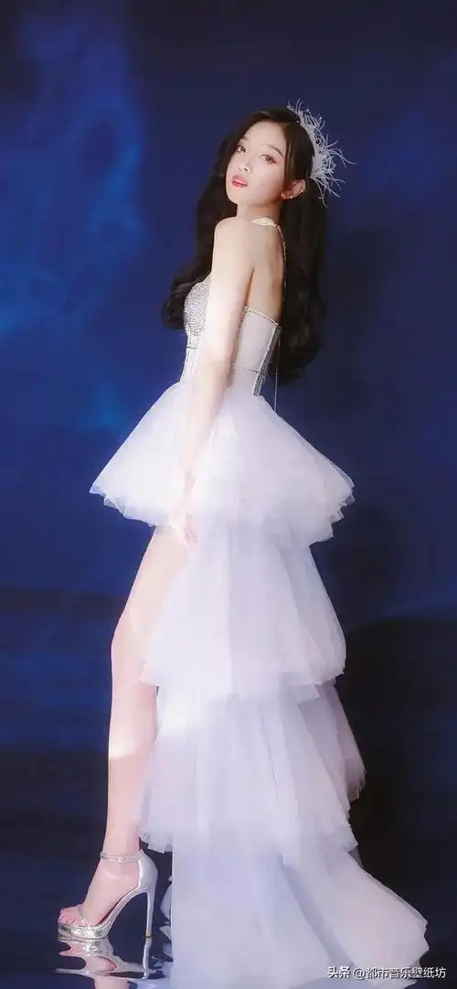 吴宣仪高清性感写真