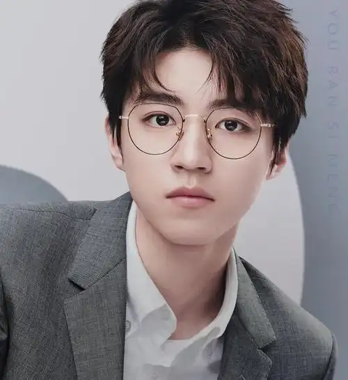 王俊凯 xbolon暴龙眼镜品牌代言人 - 堆糖,美图壁纸兴趣社区