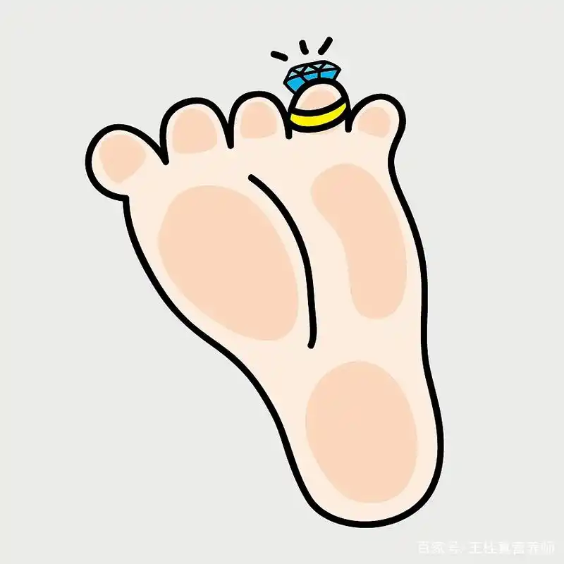 脚后跟干裂起皮,可能是这1维生素缺乏,同时还缺少水的滋润