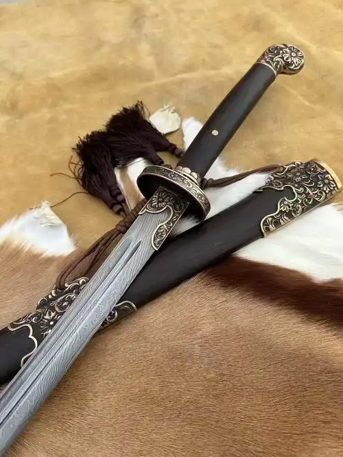 户撒老匠人手工绣春刀镇宅宝剑一体花纹钢户外武术刀冷兵器未开刃