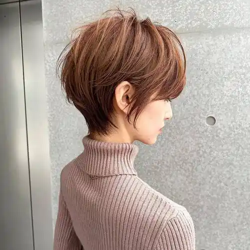 40到60岁的女性,短发这样整,很美很减龄_发型_魅力_层次