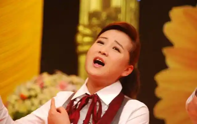 贾玲小品《赶考》太狂野了!爆笑来袭!