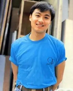 寻找一个活跃在90年代的香港男演员.