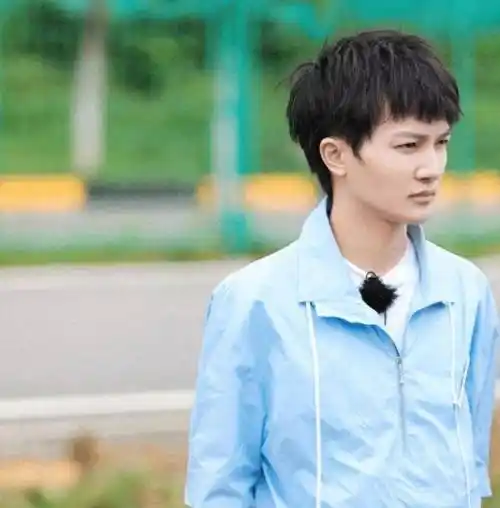 用三首封神之曲逆风翻盘,那英不要他仍意难平_声音_高晓松_嗓音