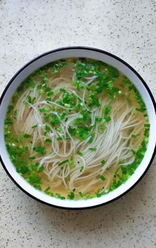 八角星星做的超级简单的清汤面