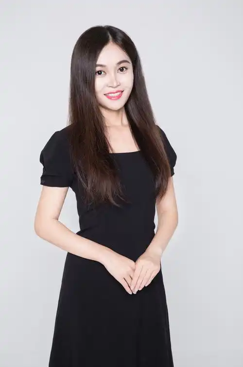 职业装最美证件照