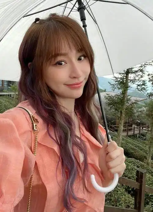 39岁王心凌晒台北"上亿豪宅",全屋宽敞但不单调,满满的少女感