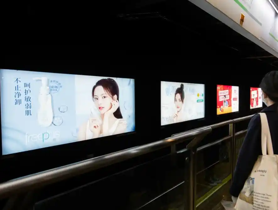 上海地铁广告投放渠道,上海地铁灯箱广告投放