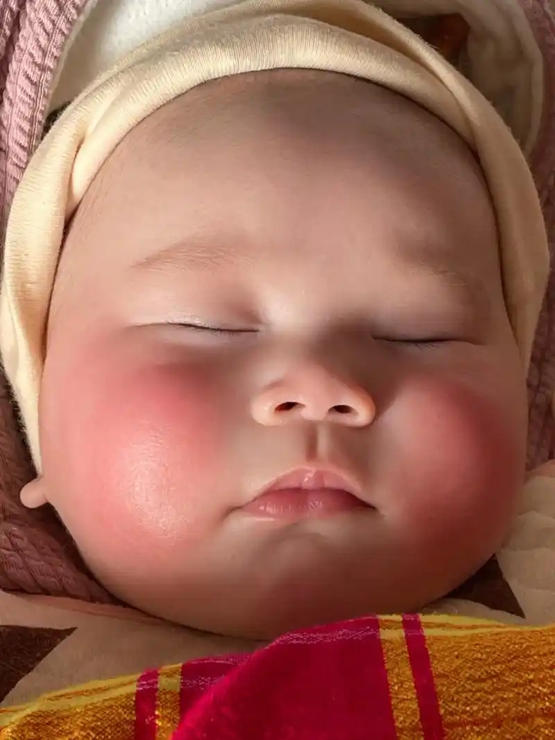 小宝宝太好rua了吧