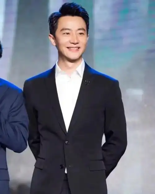 回顾黄轩父亲黄雁平为公益事业献生命儿子用15封家书替我尽孝