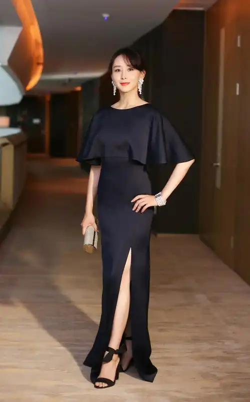 免费观看偷听爸妈性事床声_"免费观看偷听爸妈性事床声"