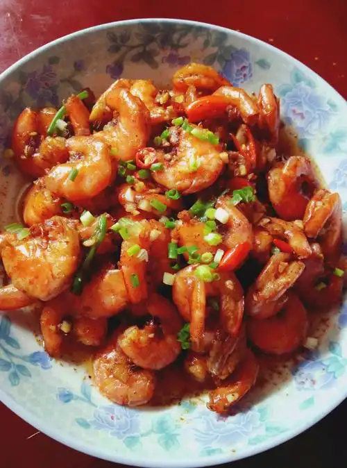 p>爆炒虾仁是中国 a target="_blank" href="