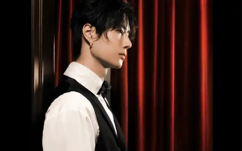 活动作品王一博侧脸杀