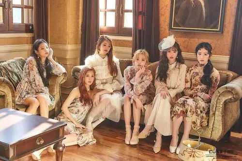 _ 默默_挨打的小怪兽 _ 哔哩哔哩相簿