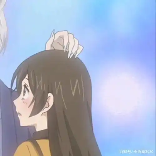 超甜超暖的摸头杀情侣头像