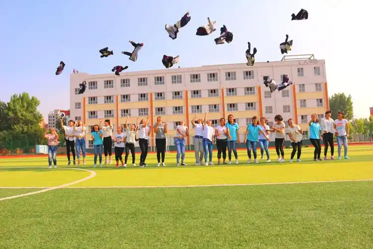 因为一片风景,爱上一座校园―――春美校园·印象职教 - 美篇